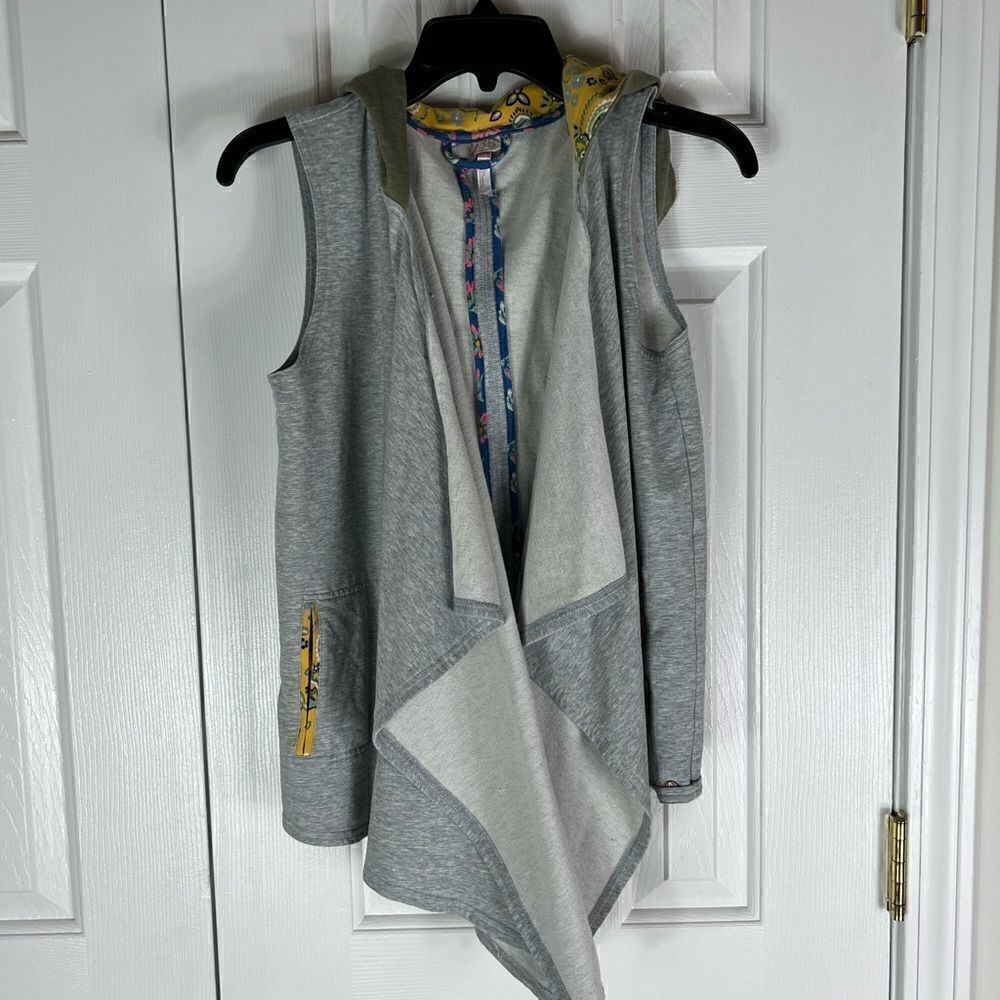 435 Matilda Jane Girls Heather Gray Vest Size 16